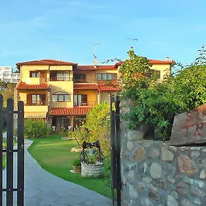 Hotel apartamentowy Tripiti